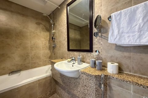 2 bedrooms Apartment in DIFC, UAE No. 164251 8