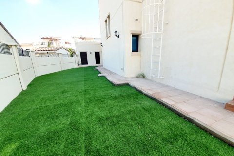 Commercial property de 7 dormitorios en Al Salam Street, UAE No. 62423 5