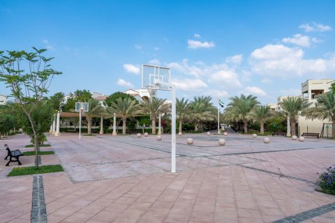 Commercial property de 7 dormitorios en Al Salam Street, UAE No. 62423 22
