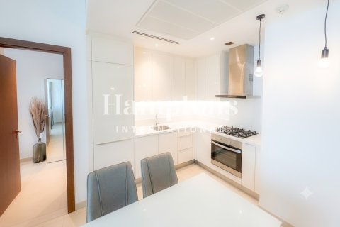 Квартира с 1 спальней в The Address Dubai Marina, ОАЭ №186882 8
