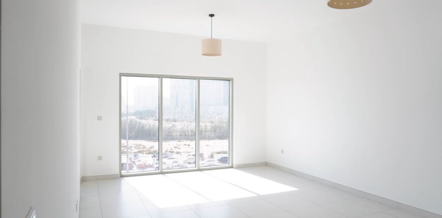 2 bedrooms Apartment in Motor City, UAE No. 142620