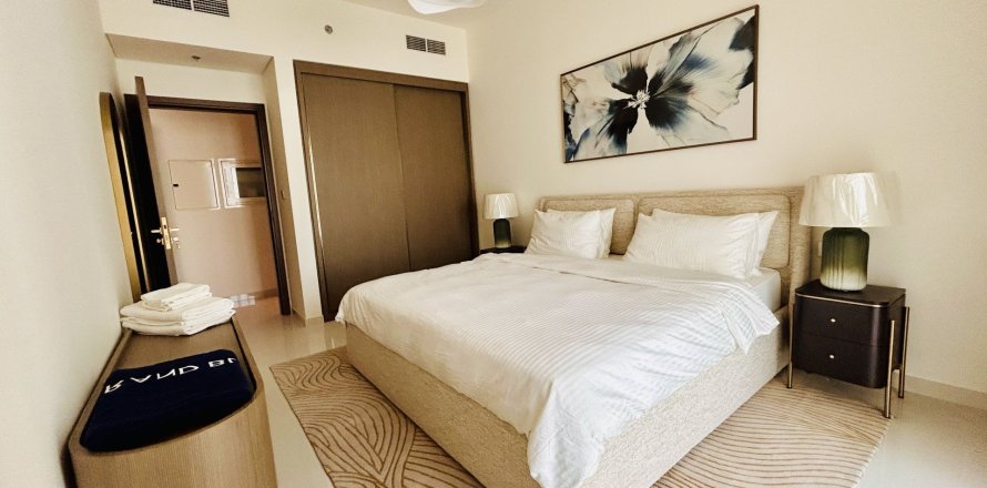 1 bedroom Apartment in EMAAR Beachfront, UAE No. 184909