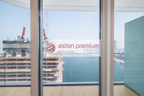 1 bedroom Apartment in EMAAR Beachfront, UAE No. 151415 18