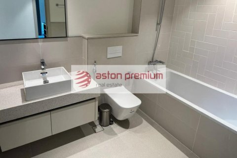 Apartment de 2 dormitorios en EMAAR Beachfront, UAE No. 151418 5