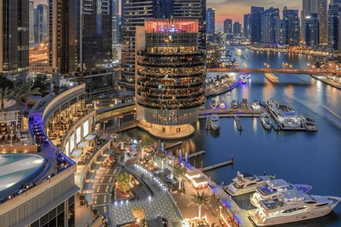 Квартира с 2 спальнями в Дубай Марина, ОАЭ №135805 11