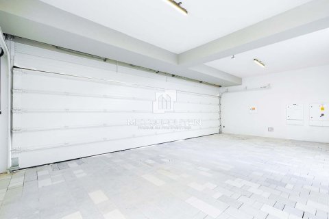 Villa de 5 dormitorios No. 128884 31