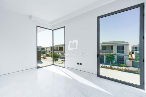 Villa de 5 dormitorios No. 128884 28