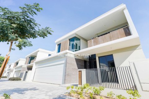 Villa de 5 dormitorios No. 128884 13