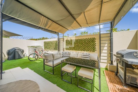 3 bedrooms Townhouse No. 128887 4