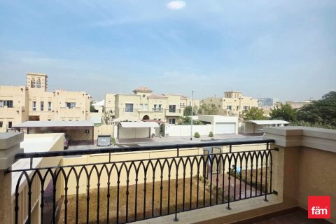 Вилла с 5 спальнями в Аль-Барша, ОАЭ №145195