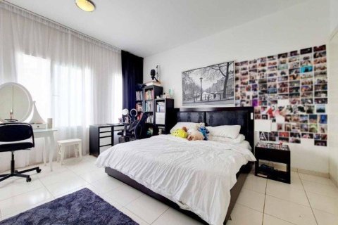 Вилла с 9 спальнями в Дубай, ОАЭ №146941 14