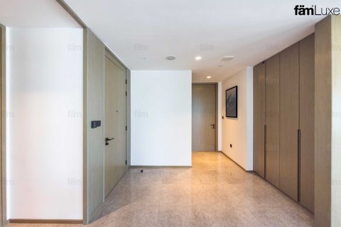 2 bedrooms Apartment in Dubai, UAE No. 163278 15