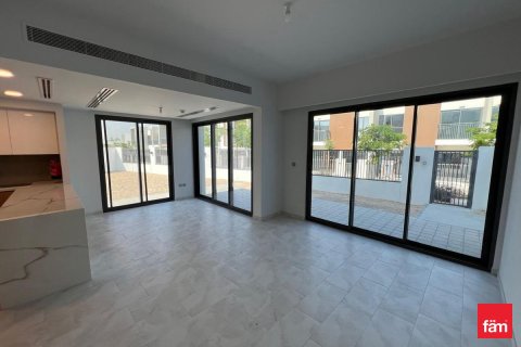 4 bedrooms Villa in Dubai, UAE No. 143520