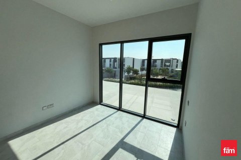 4 bedrooms Villa in Dubai, UAE No. 143520 7