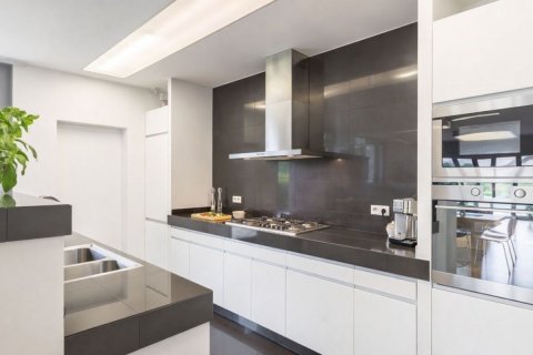 1 bedroom Apartment in Dubai, UAE No. 169536 7