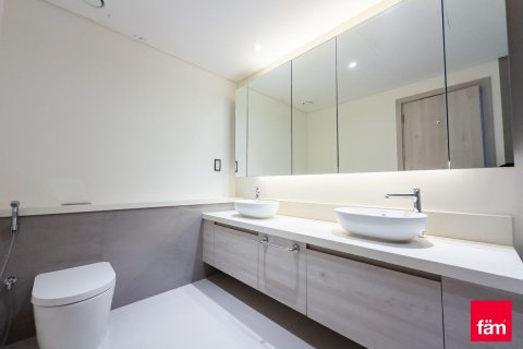 Квартира с 3 спальнями №120215 14