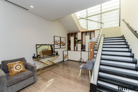 6 bedrooms Villa  No. 120214 27