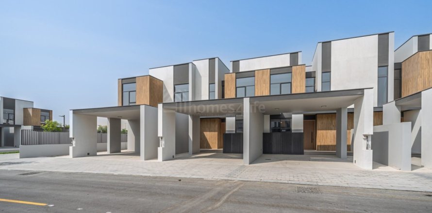 3 bedrooms Villa in Mudon, UAE No. 167285