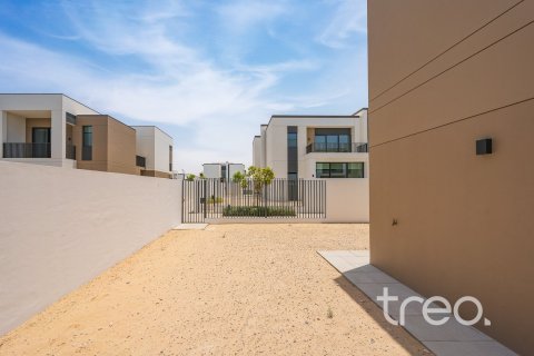 4 bedrooms Townhouse in Arabian Ranches 3, UAE No. 200881 15