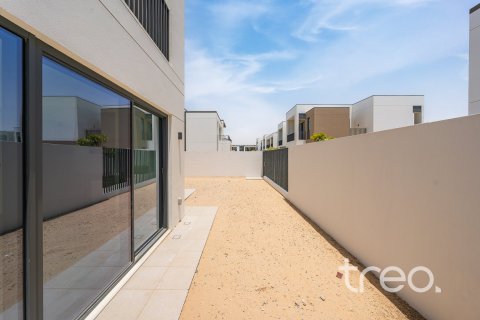 4 bedrooms Townhouse in Arabian Ranches 3, UAE No. 200881 12