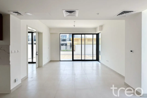4 bedrooms Townhouse in Town Square, UAE No. 200875