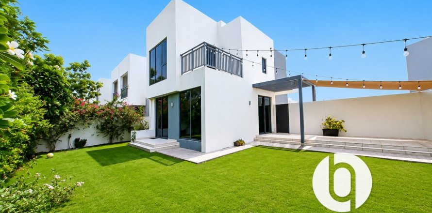 Villa de 4 chambres à Dubai Hills Estate, UAE No. 165631