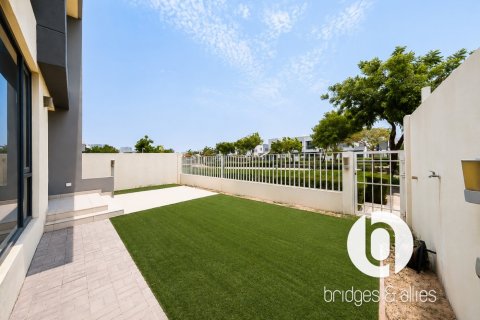 Villa de 4 chambres à Dubai Hills Estate, UAE No. 165630 15
