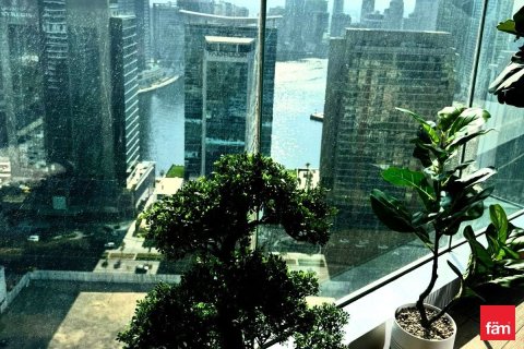 Квартира с 3 спальнями в Даунтаун Дубай (Даунтаун Бурдж Дубай), ОАЭ №146365 11