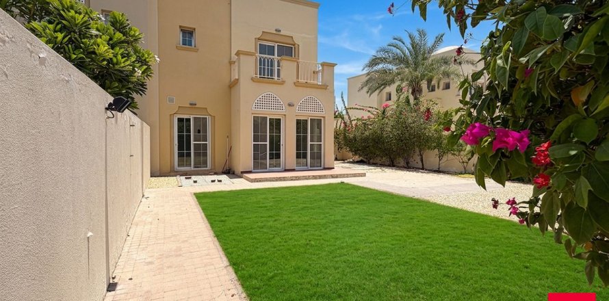 3 bedrooms Townhouse in Dubai, UAE No. 173269