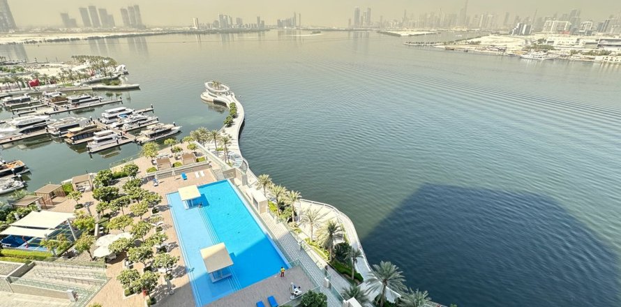 2 bedrooms Apartment in Dubai, UAE No. 173263