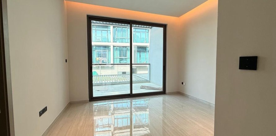 4 bedrooms Townhouse in Dubai, UAE No. 173265