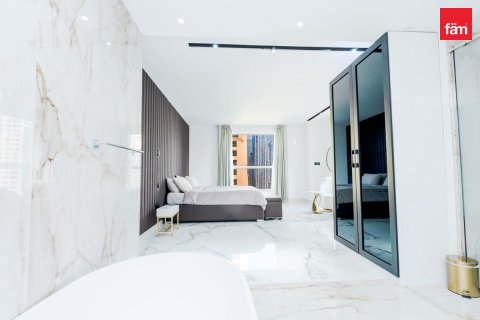 Квартира с 3 спальнями №120400 19