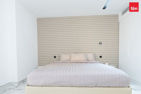 Квартира с 3 спальнями №120400 10