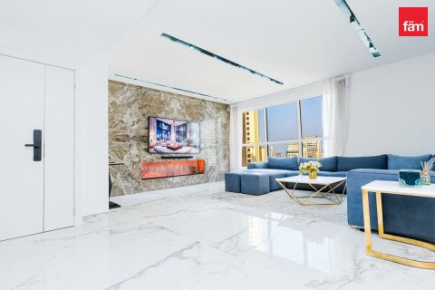 Квартира с 3 спальнями №120400 3