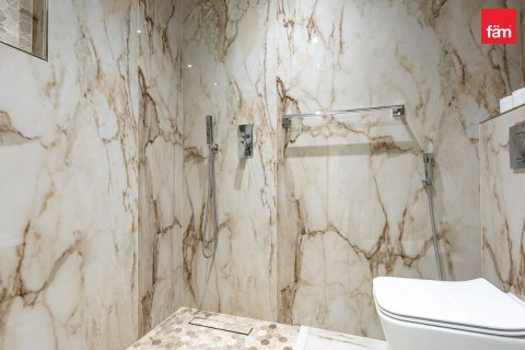 Квартира с 3 спальнями №120400 26