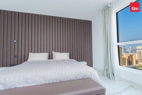 Квартира с 3 спальнями №120400 18