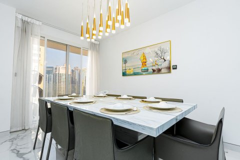 Квартира с 3 спальнями №120400 4