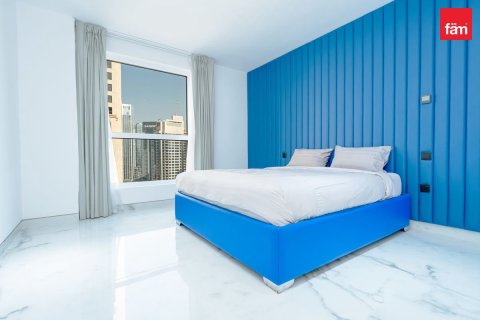 Квартира с 3 спальнями №120400 15