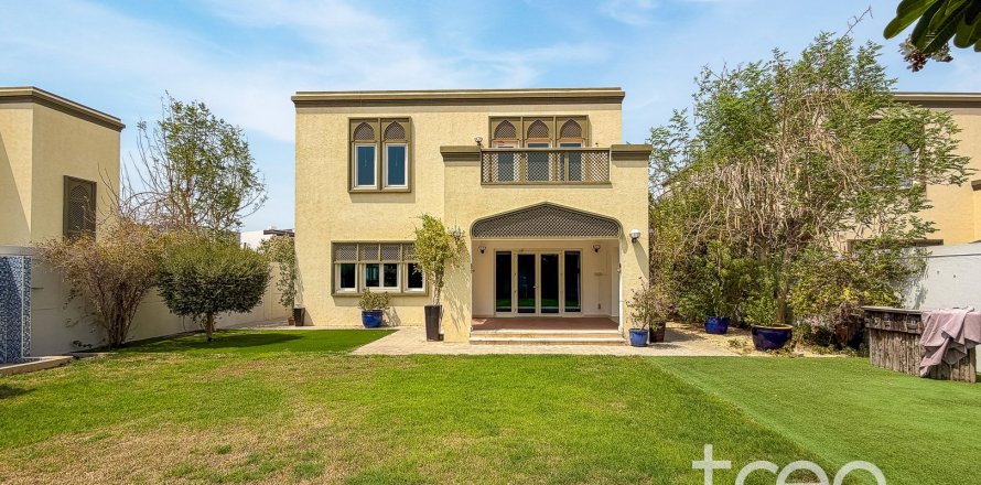 3 bedrooms Villa in Regional, UAE No. 199034