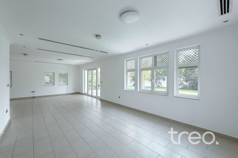3 bedrooms Villa in Regional, UAE No. 199034 9