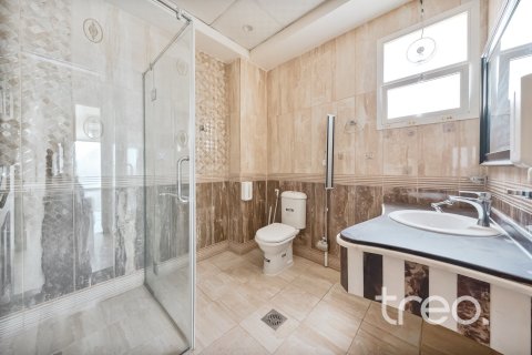 5 bedrooms Villa in The Villa, UAE No. 199032 8