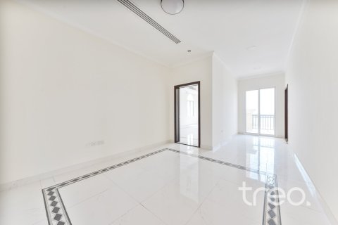 5 bedrooms Villa in The Villa, UAE No. 199032 9