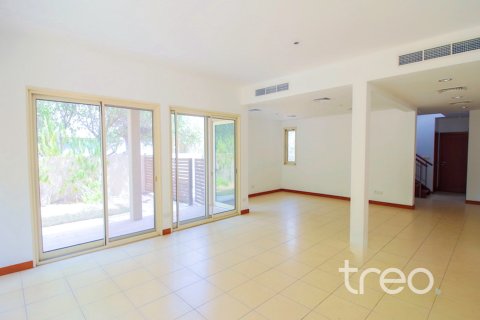 3 bedrooms Villa in Saheel, UAE No. 199031 20