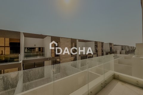 4 bedrooms Townhouse in District 11, UAE No. 198481 4