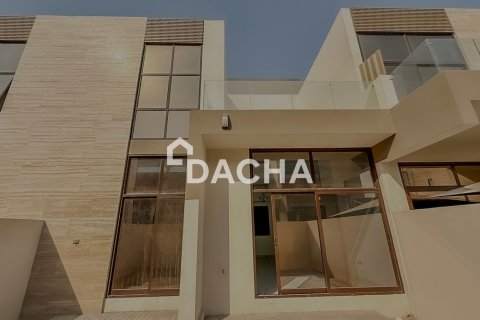 4 bedrooms Townhouse in District 11, UAE No. 198481 12