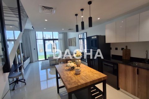 2 bedrooms Townhouse in Dubai, UAE No. 198480 7