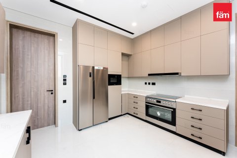 Villa de 5 dormitorios en Al Furjan, UAE No. 198479 6