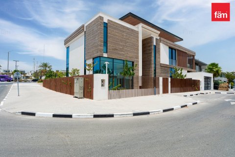 Villa de 5 dormitorios en Al Furjan, UAE No. 198479