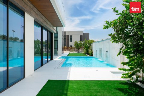 Villa de 5 dormitorios en Al Furjan, UAE No. 198479 3