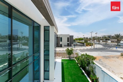 Villa de 5 dormitorios en Al Furjan, UAE No. 198479 20